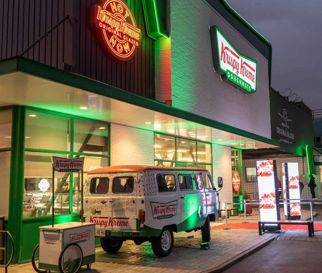 Krispy Kreme conmemora 2 años en Chile con crecimiento y novedades.