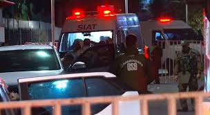 Dos personas murieron debido a una avalancha en el Estadio Monumental.