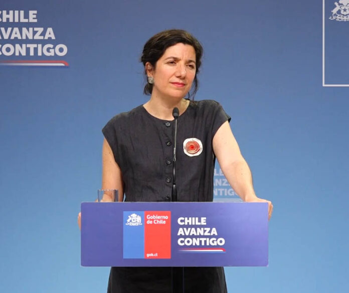 Aisén Etcheverry responde a las críticas sobre el despliegue de Jara: el gobierno «siempre está expuesto a críticas».