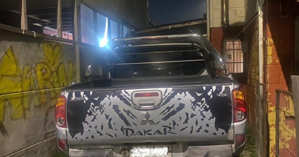 Vehículo sustraído en el Hospital de Los Ángeles fue hallado en villa Los Profesores.