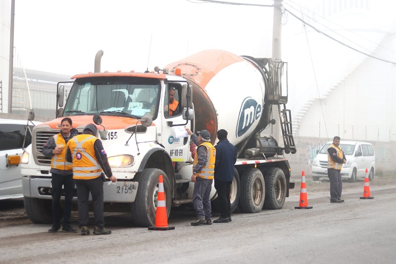 San Bernardo: la fiscalización de camiones resultó en 4 vehículos retirados, 4 detenidos y 60 infracciones.