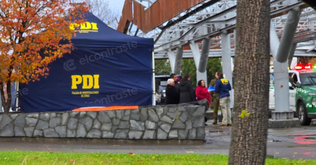 Hallan el cuerpo sin vida de una persona en una transitada avenida de Los Ángeles.
