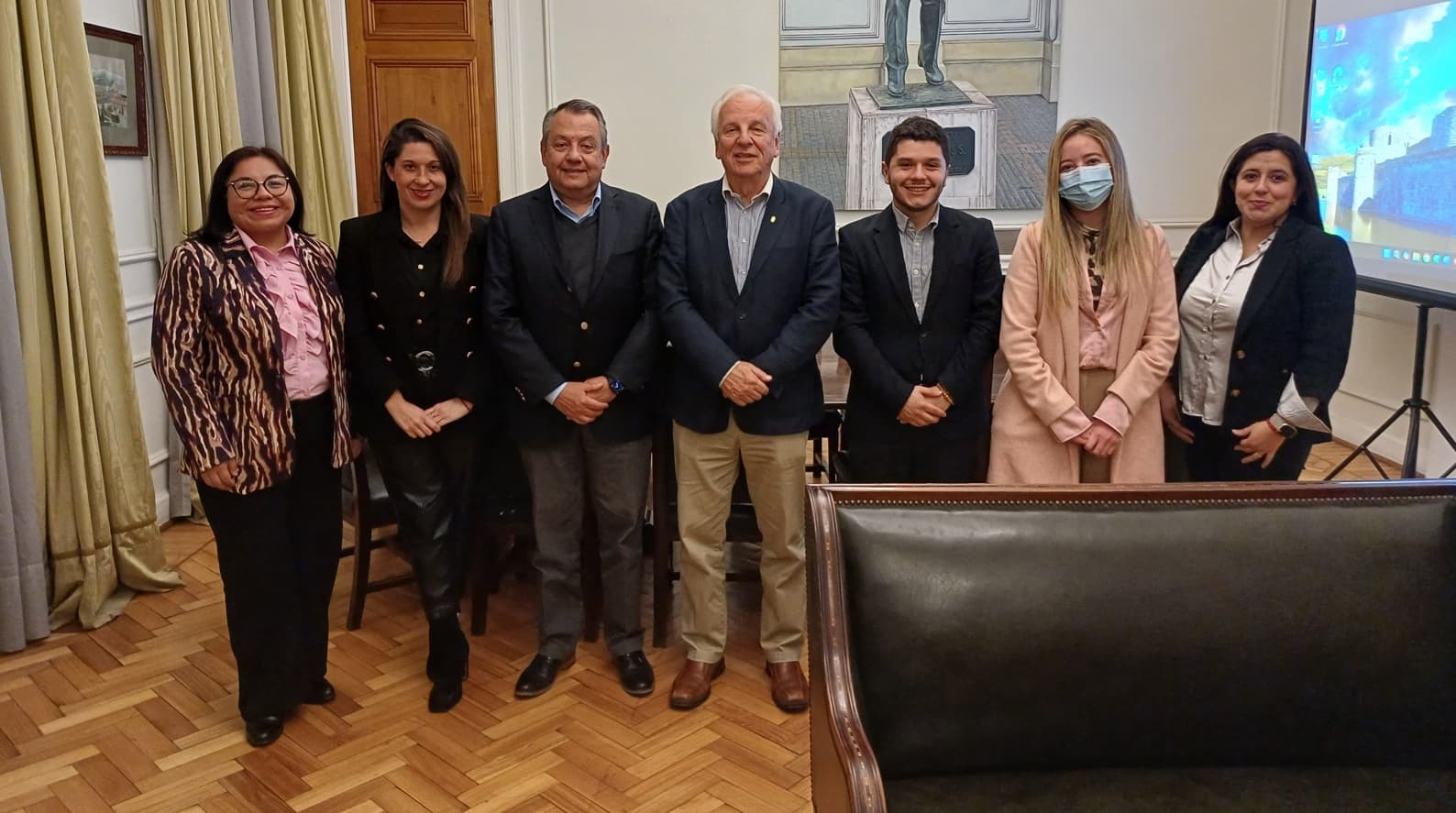 Duoc UC sede Alameda se encuentra con la Municipalidad de Santiago.