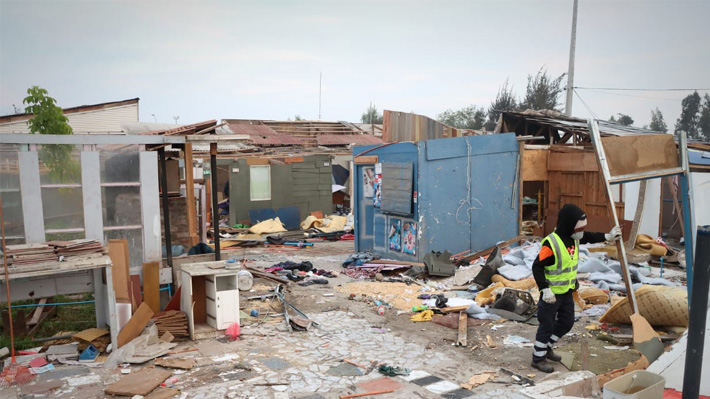 San Bernardo: desalojo de terreno en calle Condell ocupado por un templo evangélico fraudulentamente.