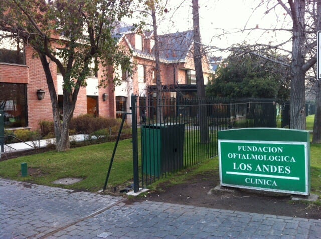 Trabajadores de la Fundación Oftalmológica Los Andes aprueban huelga legal con amplio respaldo