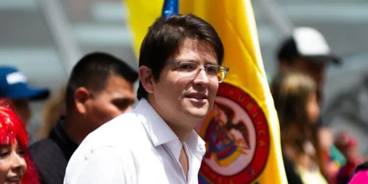 El precandidato presidencial Miguel Uribe Turbay se encuentra en estado crítico tras un atentado en su contra en Colombia.