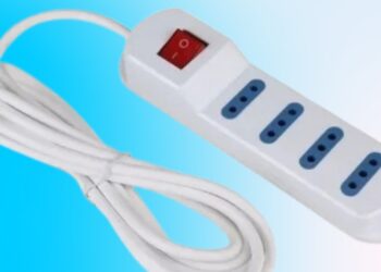 Sernac advierte sobre la falta de certificación vigente en alargadores Hyper Tough, alertando del riesgo de incendio.