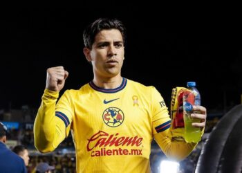 Víctor Dávila podría abandonar el América en un «cambio» por un delantero de Xolos de México.