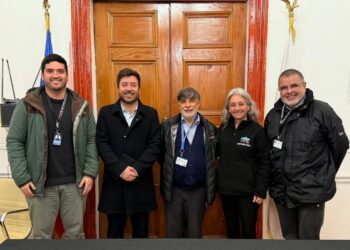 Calera de Tango: municipio busca impulsar la derivación de pacientes al hospital Buin-Paine.