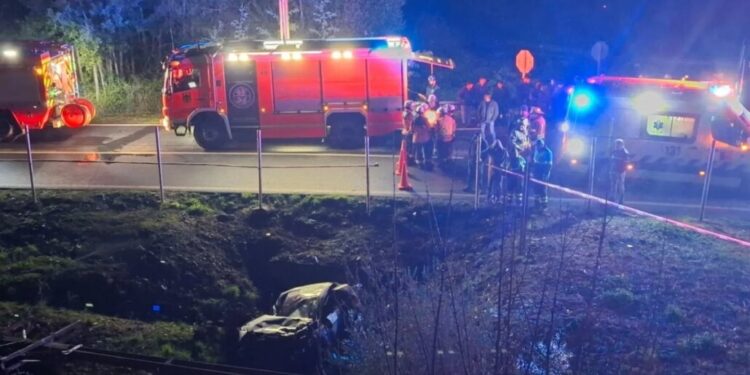 Adolescente fallece tras un accidente de alta energía en la Ruta 5 Sur: Hallaron armas, drogas y munición en el vehículo.