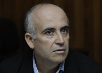 Mauricio Viñambres apoya a Carolina Tohá en vísperas de la Primaria oficialista: «Representa la experiencia de líderes como Lagos y Bachelet»