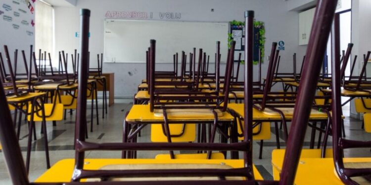 Clases suspendidas en 41 comunas de O’Higgins, Maule, Ñuble, Biobío y La Araucanía.
