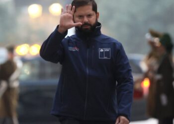 El Presidente Boric alerta a las empresas eléctricas sobre el inminente temporal: «No podrán invocar ‘caso fortuito’ en situaciones predecibles».