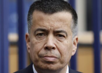 Celis sostiene que el informe de la Contraloría sobre los gastos en licencias médicas en municipios «revela un escándalo de gran magnitud».