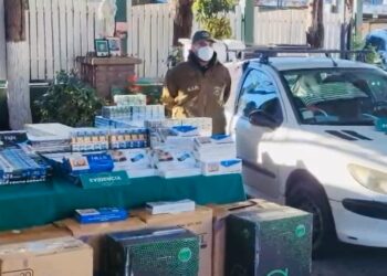 Detenido individuo que comercializaba cigarros de contrabando en Puente Alto.
