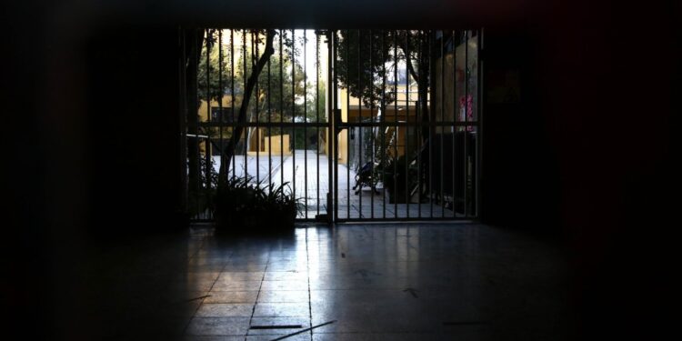 Clases suspendidas en 29 comunas de las regiones de Maule, Ñuble, Biobío y La Araucanía.