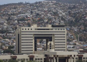 ¿En la mira las parlamentarias? Se sospecha que cobraron licencias maternales a pesar de que el Congreso abona sus salarios íntegros.