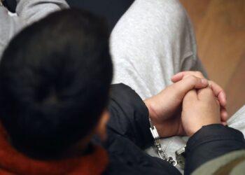 Formalizan a Carabinero por conducción bajo los efectos del alcohol y provocar un accidente en La Calera.