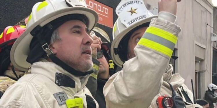 Plan Invierno 2025: Bomberos de Santiago entrega tips para tener un hogar más seguro