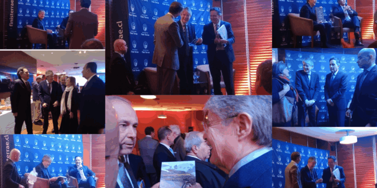 Ex presidente de Ecuador se une a encuentro universitario con el ex canciller Roberto Ampuero.