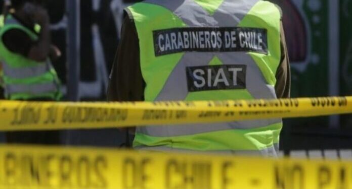 Auto que llevaba a mujer en labor de parto atropelló a personas en La Pintana.
