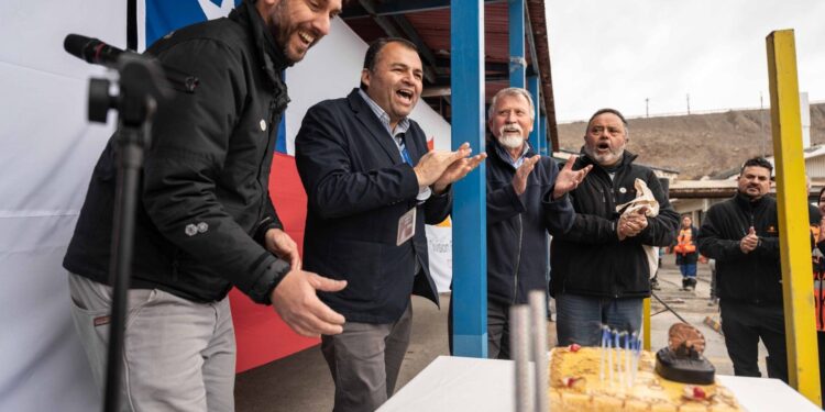Molineros de Codelco División El Teniente conmemoran su 120° aniversario.