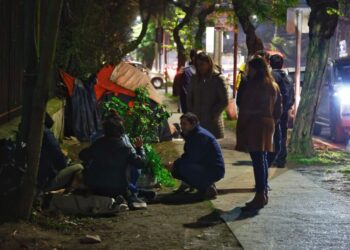 Se activa el Código Azul por temperaturas extremadamente frías en Los Ángeles.