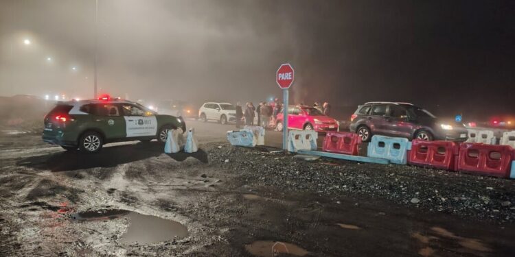 Diversos sectores de Los Ángeles llevan más de cuatro días sin acceso a la electricidad.