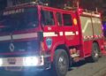 Un incendio impactó a una frutería cercana al estadio municipal de Los Ángeles.