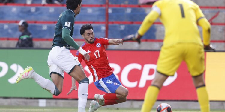 Chile pierde contra Bolivia en El Alto, se despide del mundial y Gareca dice adiós.