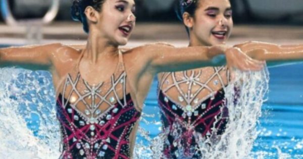 Mellizas Garrido triunfan en el Nacional de Natación tras enfrentar una violenta encerrona.
