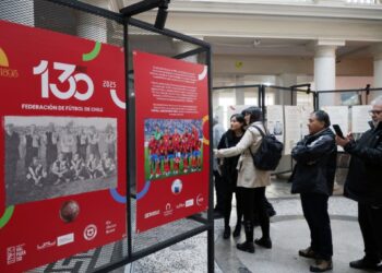 El fútbol chileno conmemora sus 130 años en Valparaíso, el lugar de sus orígenes.