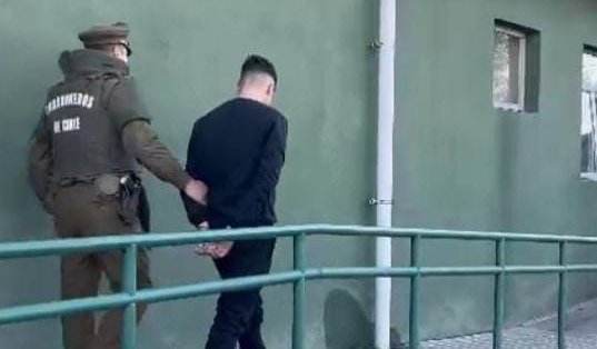 Arrestan a individuo por agredir a un adulto con discapacidad para robarle en La Calera en 2024.