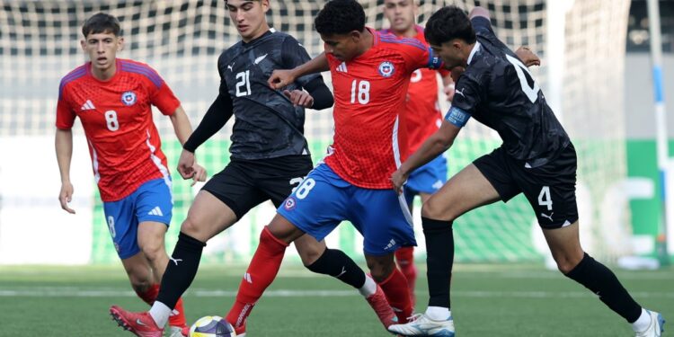 La Roja Sub 20 vence a uno de sus oponentes en el Mundial.