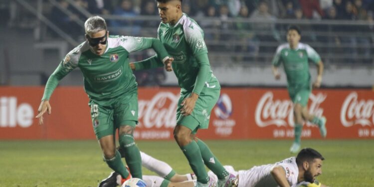 Audax Italiano también demuestra su potencial en la Copa Chile.