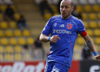 Marcelo Díaz señala que la falta de definición del equipo es la causa de la mala racha de la U. de Chile.