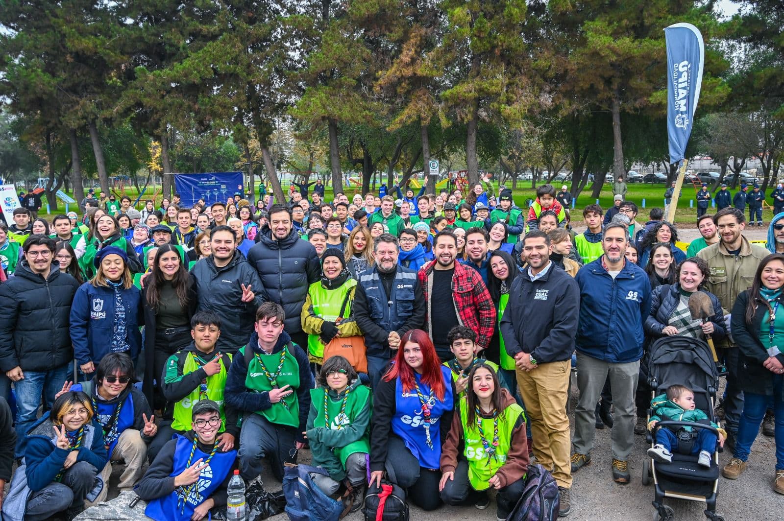 El Gobierno de Santiago y Symbiotica han comenzado una amplia plantación de un nuevo Bosque de Bolsillo en Maipú.