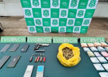 Operativo policial en Quilicura deja a cinco detenidos y varias incautaciones.