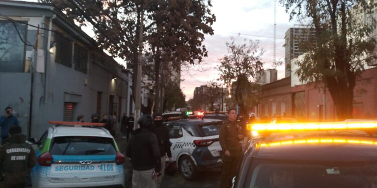 Estación Central: Agarran a estafadores por robo