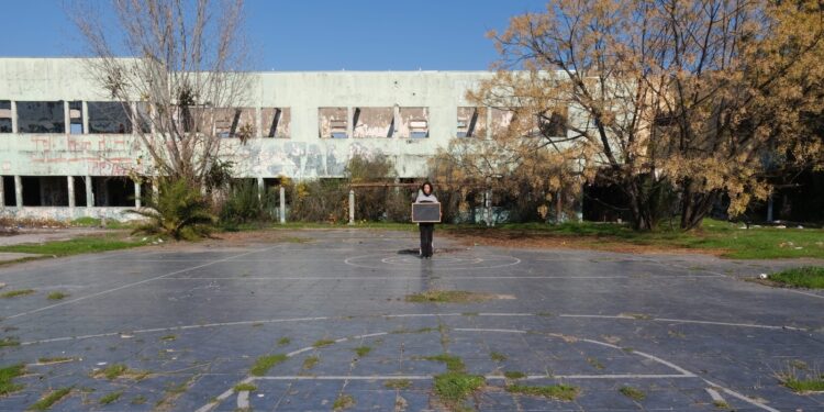 Arte y memoria en Talca: iniciativa busca elaborar un mapa colectivo del abandono urbano.