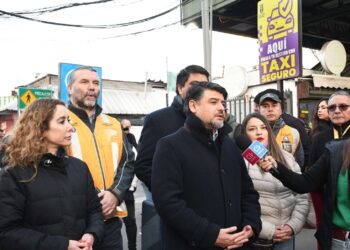 Estación Central implementó la iniciativa «Taxi Seguro»
