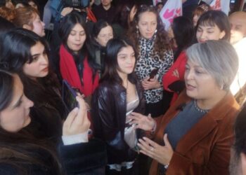 J. Jara calma los ánimos sobre los temores de C. Tohá: “Yo les bajo el perfil”