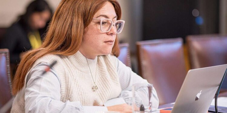 Bancos están violando la Ley de Pensiones de Alimentos.