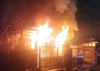 Familia lo perdió todo en un devastador incendio en Renaico: Las llamas se expandieron rápidamente.