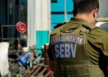 [VIDEO] Carabineros allana 11 casas y desmantela banda ligada a más de 30 encerronas en la RM