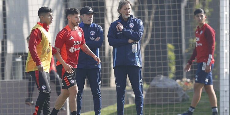 Chile viaja a Bolivia en busca de «un milagro en las alturas»