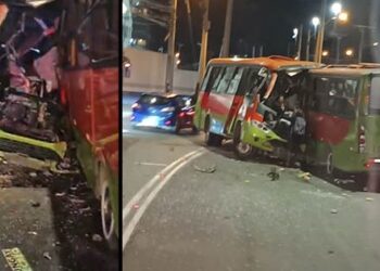 Accidente entre dos buses en Valparaíso deja a dos personas fallecidas y 23 heridas.