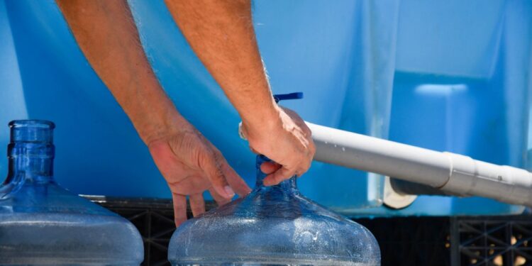 Corte de agua programado impactará a más de 500 mil personas en seis comunas de la Región Metropolitana.