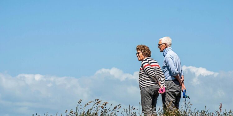 Aquí tienes una versión más chilena del titular: «Consejos para mantenerse activo y autovalente».