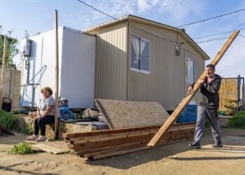 Quilpué provee materiales de construcción a familias afectadas por el megaincendio de febrero de 2024.